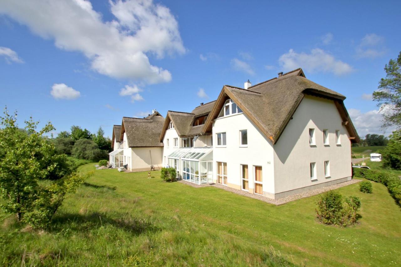 Strandnahe 2-Raum-Ferienwohnung Mit Balkon - Strandhaus Moenchgut Fewo 10 Lobbe Exterior foto